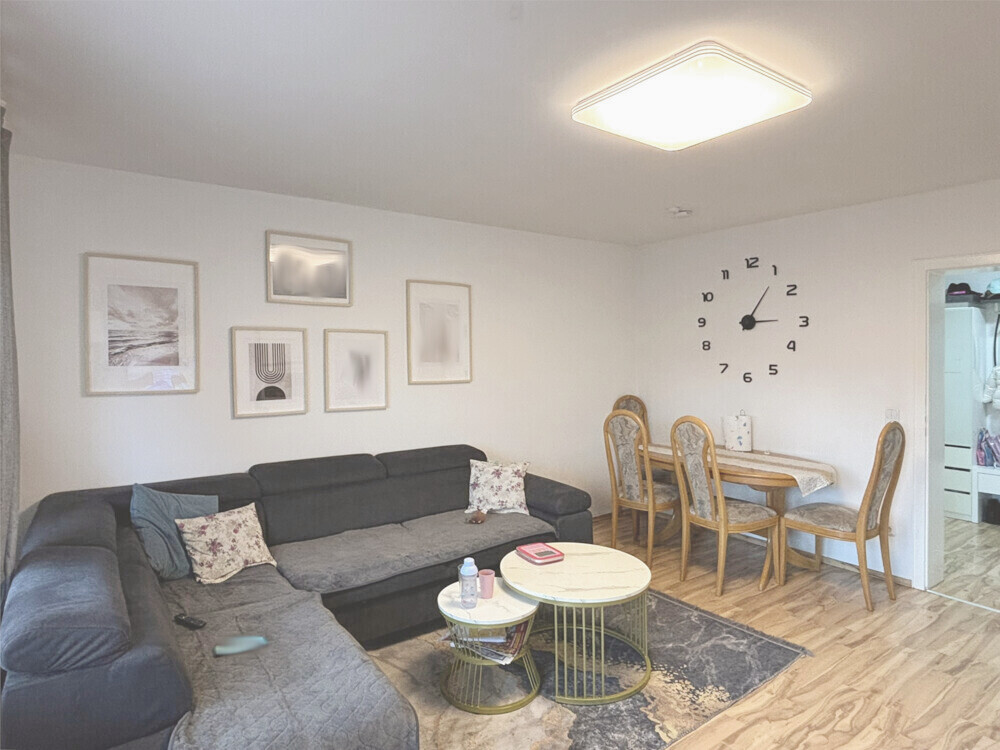 Gepflegte 3-Zimmer-Eigentumswohnung mit zwei Balkonen und Dachstudio in Ludwigshafen-Friesenheim