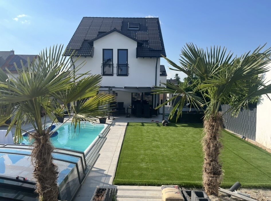 Modernes Einfamilienhaus (Bj. 2022) mit Pool, PV-Anlage & großem Grundstück in Ellerstadt