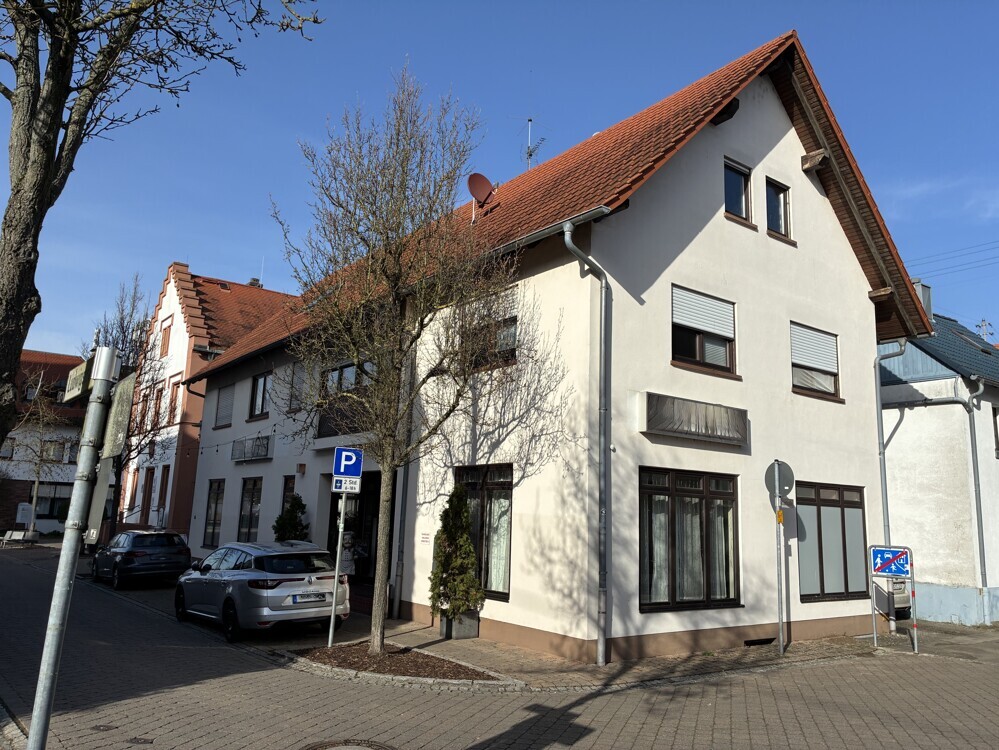 Flexibel nutzbare Gewerbe-/Gastrofläche im Herzen von Hagenbach