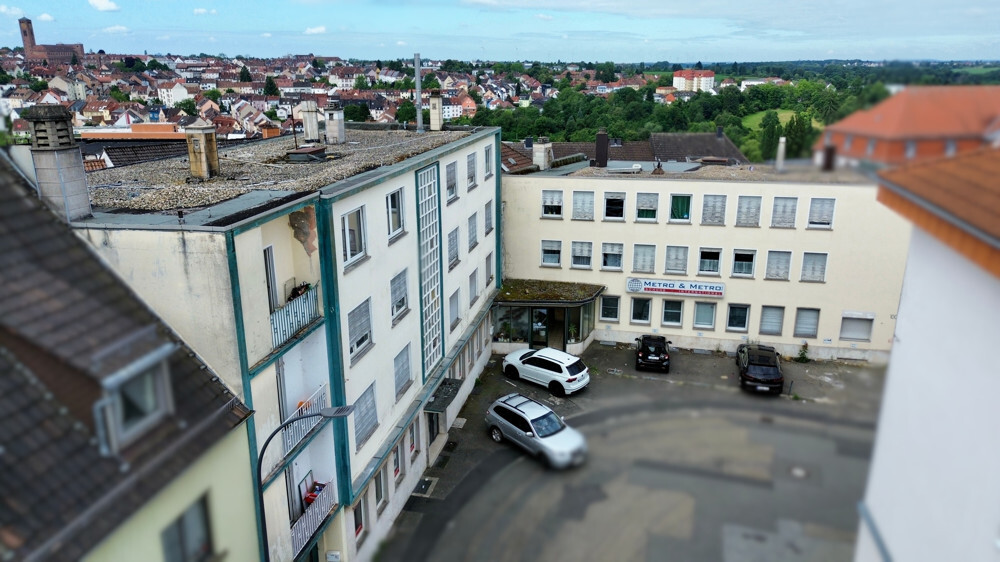 Renditestarkes Investment: 14 Wohnungen und 2 Gewerbe in Pirmasens