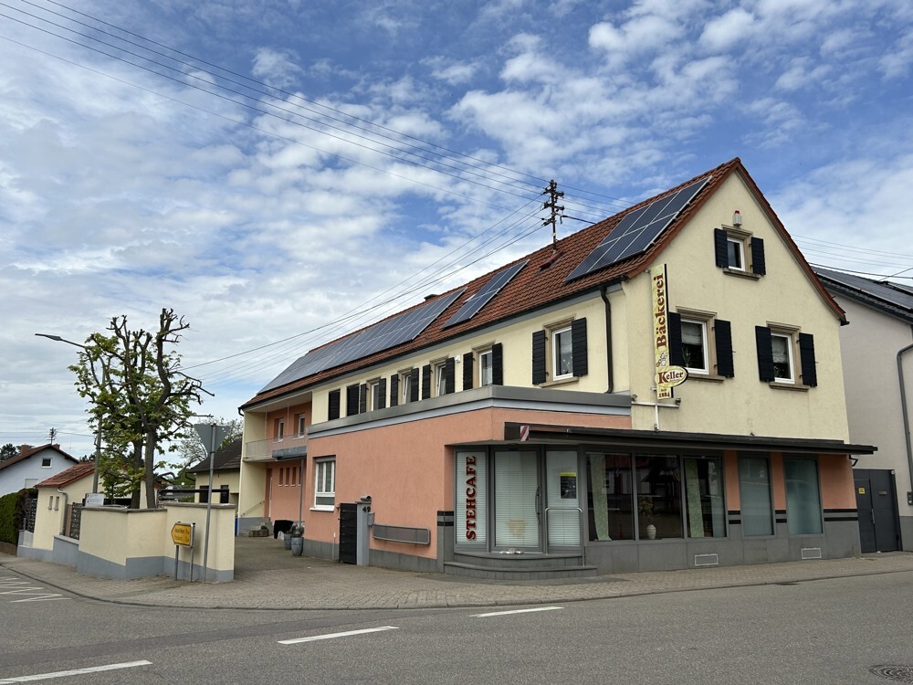 Attraktives Haus- und Hofanwesen mit Wohnung und Gewerbe in zentraler Lage