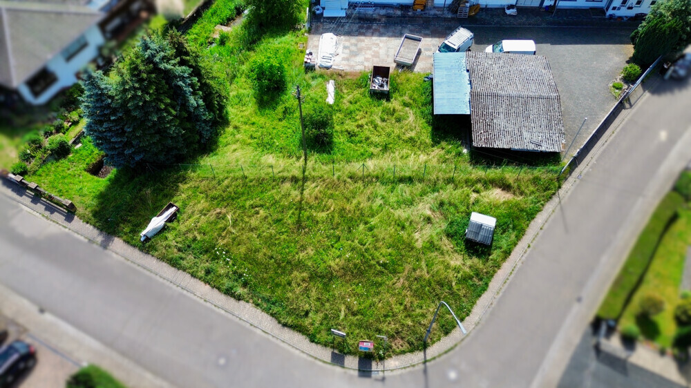Attraktiver Bauplatz mit vielseitigen Bebauungsmöglichkeiten in naturnaher Lage von Eußerthal