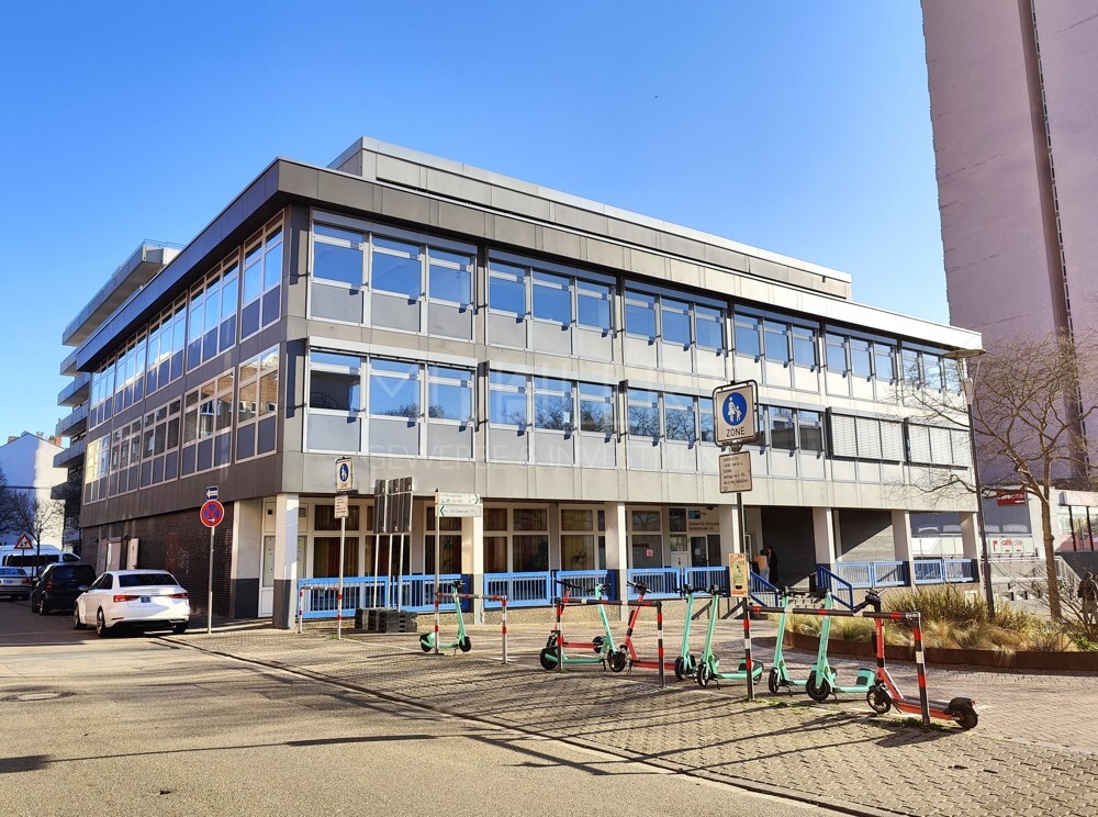 Attraktives Büro- und Geschäftsgebäude in bester zentraler Innenstadtlage